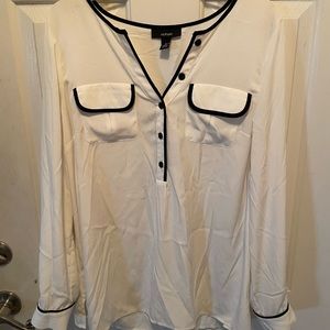 Alfani white long sleeve blouse